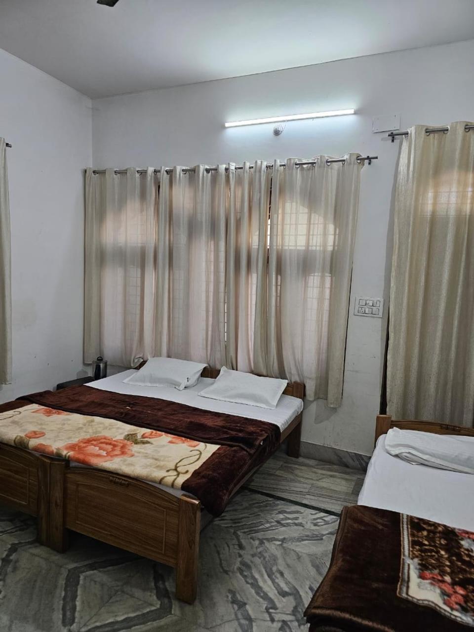 Royal Sangam Homestay Allāhābād Junction Kültér fotó